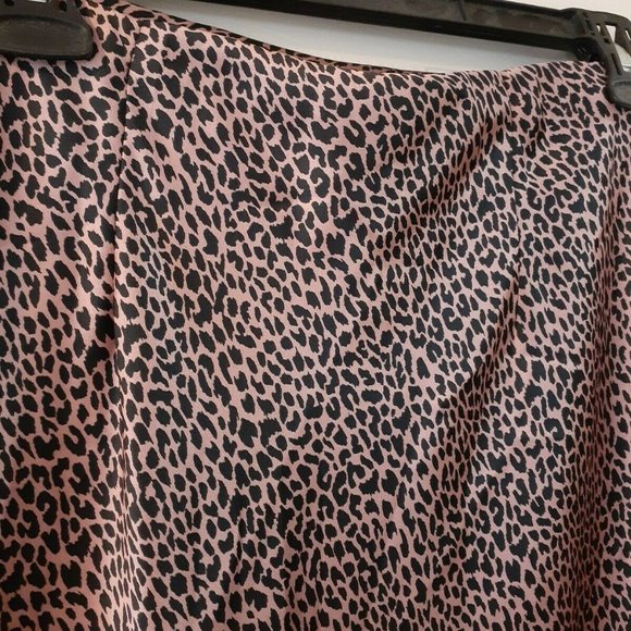 Victoria's Secret Side Button Slip Skirt LEOPARD - Picture 8 of 9